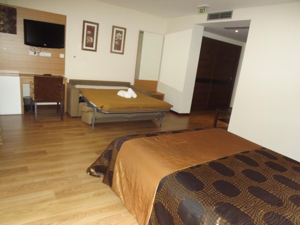 Hotel Do Vale Aguiar da Beira Εξωτερικό φωτογραφία