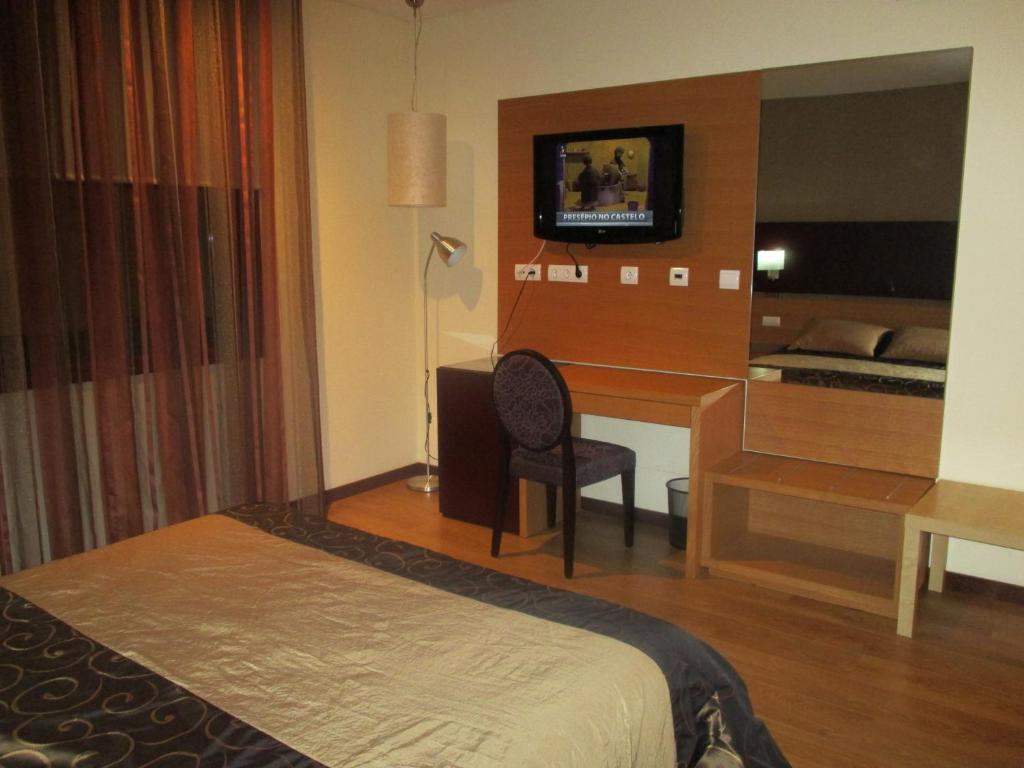 Hotel Do Vale Aguiar da Beira Δωμάτιο φωτογραφία
