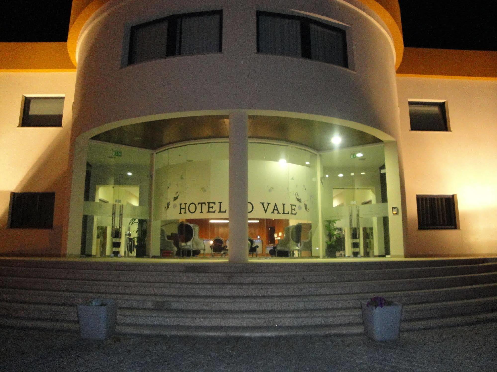 Hotel Do Vale Aguiar da Beira Εξωτερικό φωτογραφία