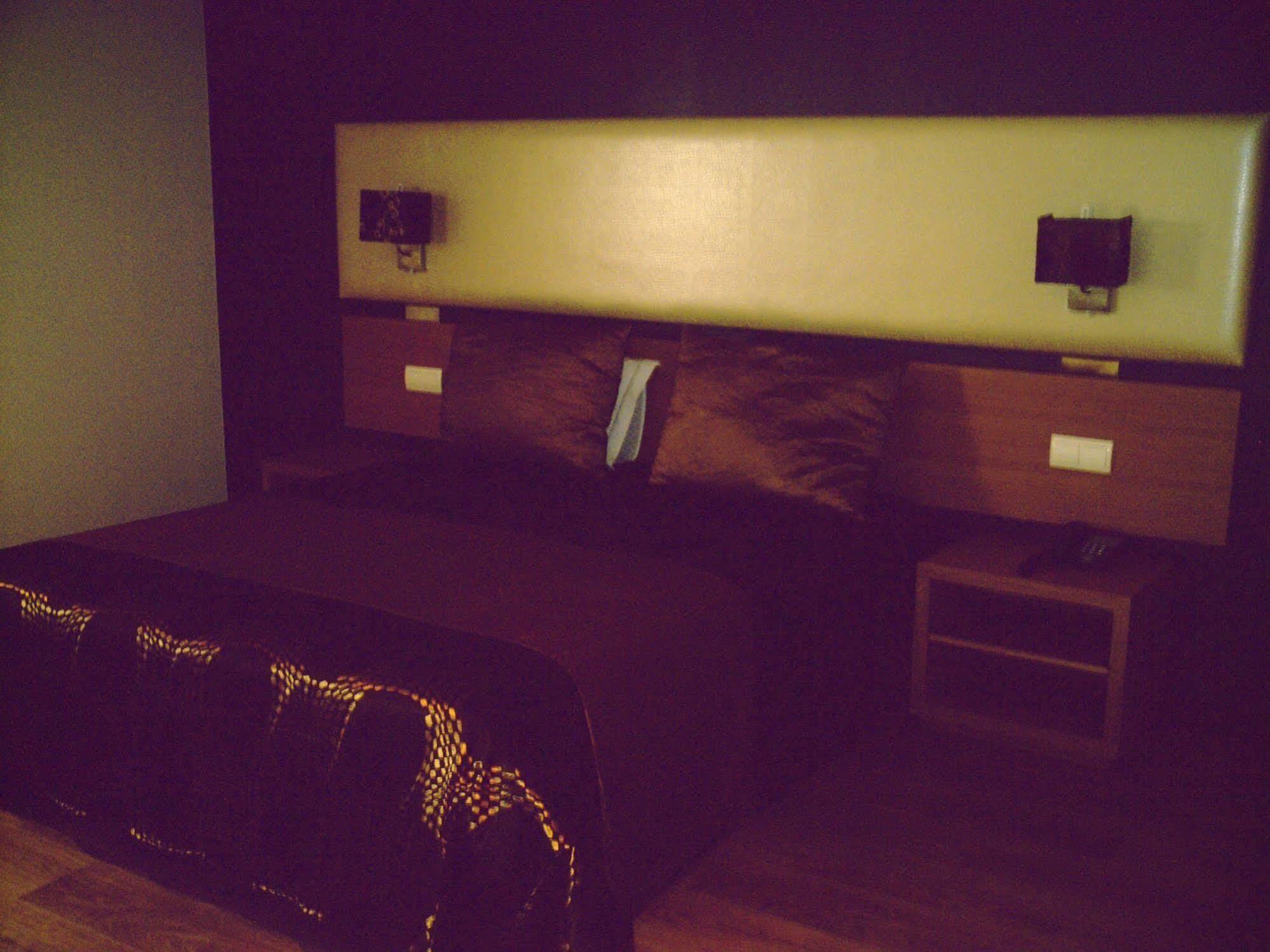 Hotel Do Vale Aguiar da Beira Εξωτερικό φωτογραφία